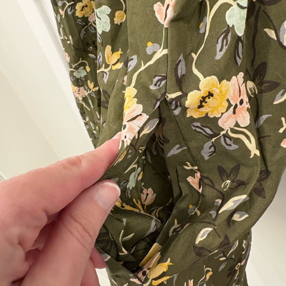 Tory Burch Smocked Floral Mini Dress Size Medium - Picture 6 of 15